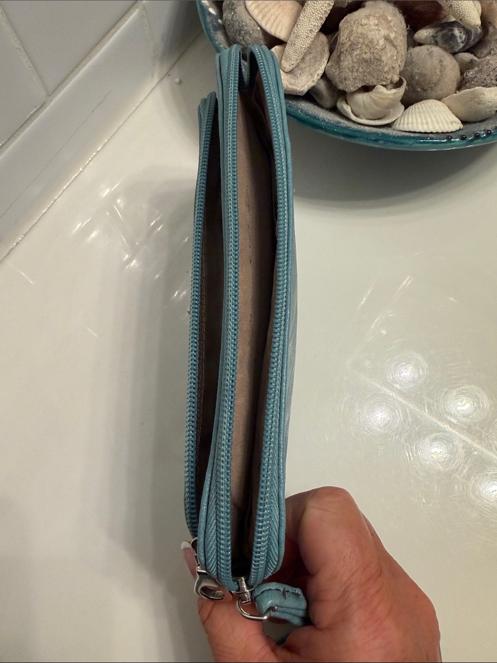 Relic Teal Blue Double Zip Wristlet Wallet Turn Lock Organizer - Picture 9 of 9